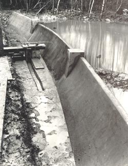 Dam model in Bricket Wood