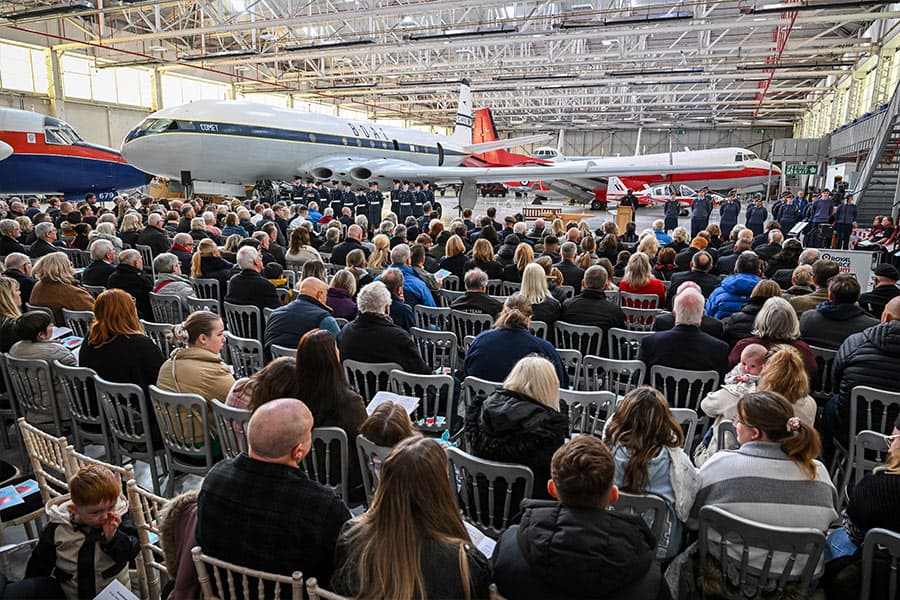 Crowd at Remembrance Day service (Midlands)