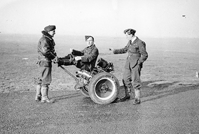 Jirí REZNÍCEK, Prokop BRÁZDA (KIA 24th April 1942) and Josef GUTVALD (KIA 27th May 1941) having fun. Moravské zemské muzeum