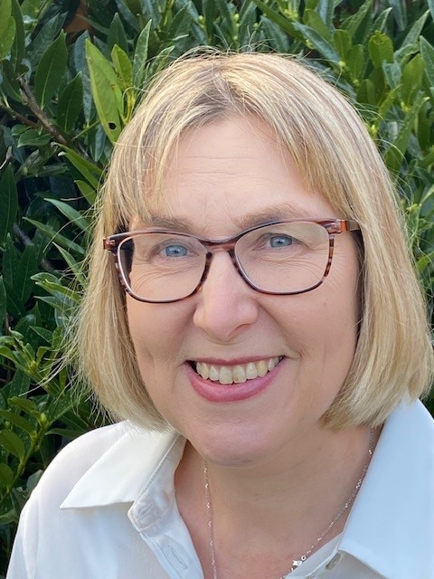 A portrait of Kirsty Vlemmiks